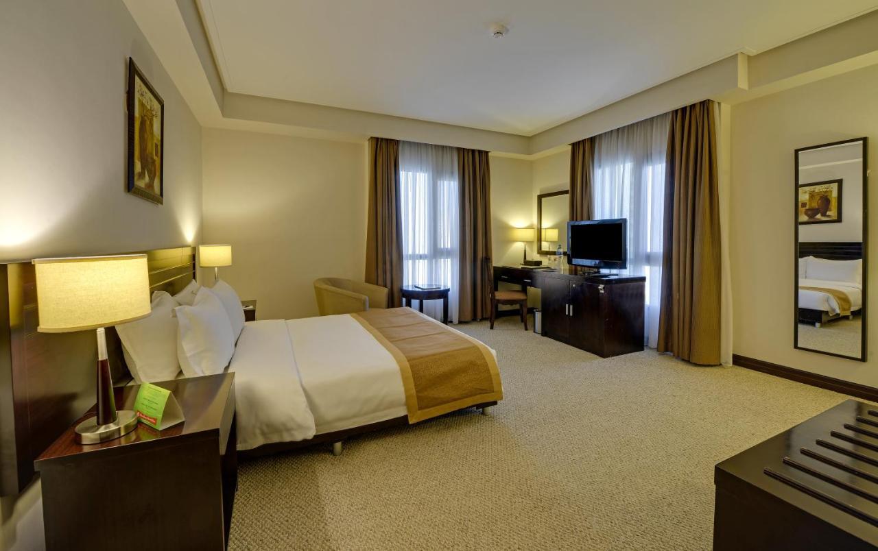 Monroe Hotel & Suites Manáma Kültér fotó